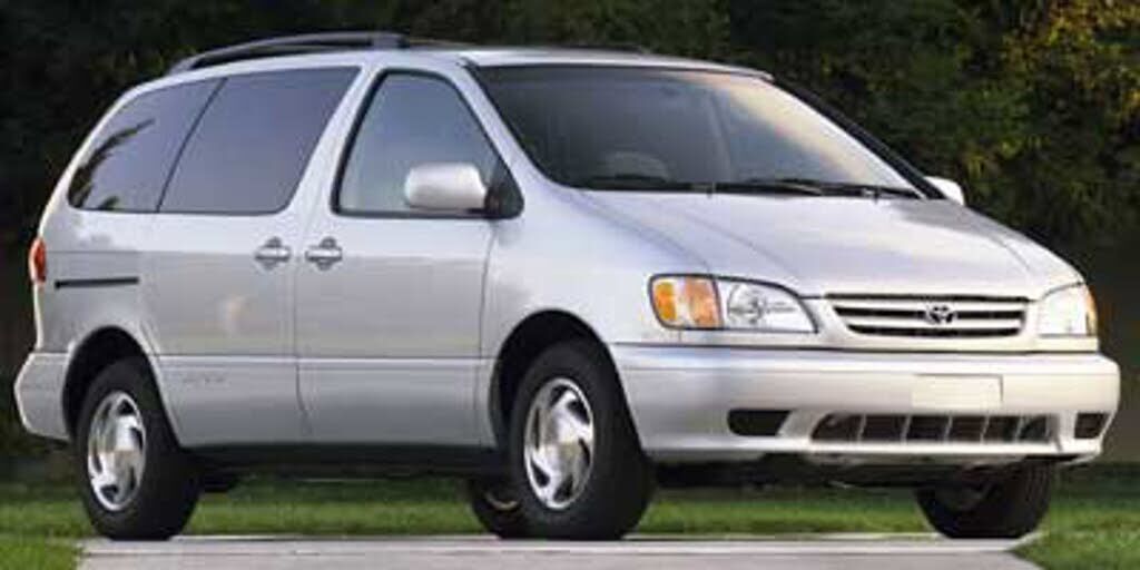2002 TOYOTA Sienna