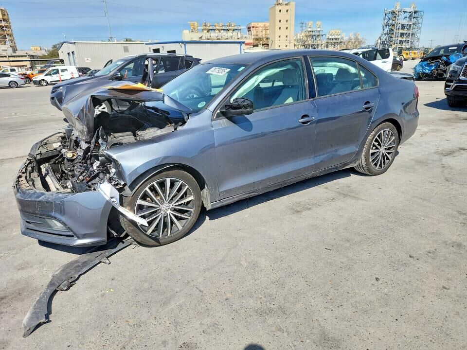 2016 VOLKSWAGEN Jetta