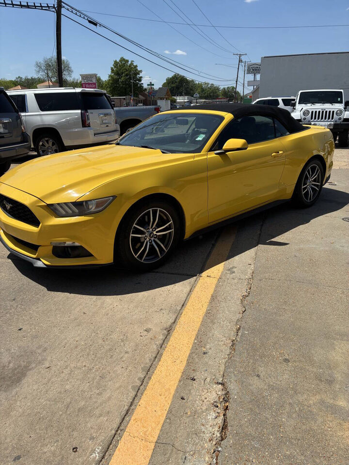 2016 FORD Mustang