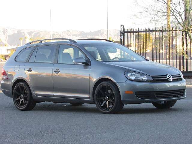 2011 VOLKSWAGEN Jetta Wagon