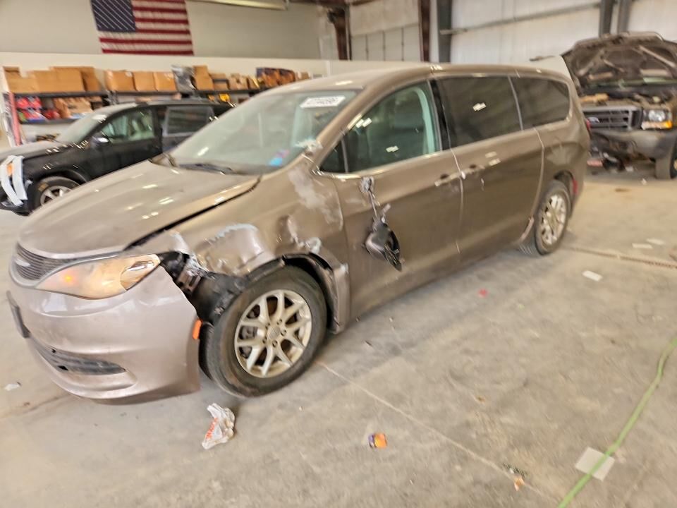 2017 CHRYSLER Pacifica