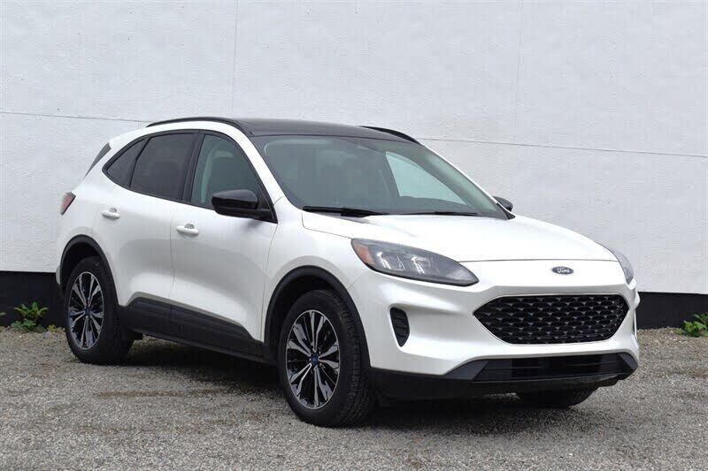 2022 FORD Escape