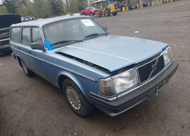 1988 VOLVO 240 Series