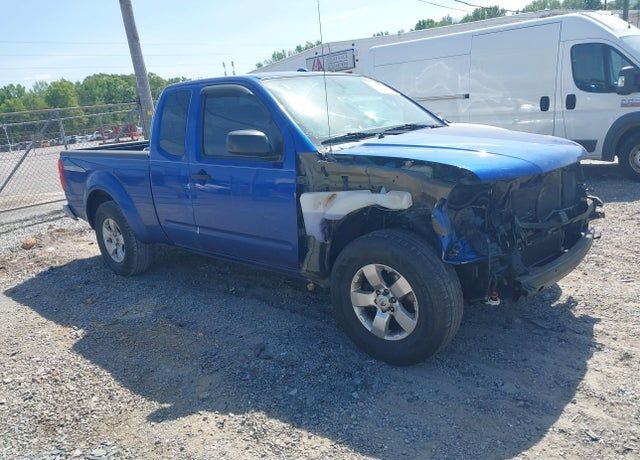 2013 NISSAN Frontier