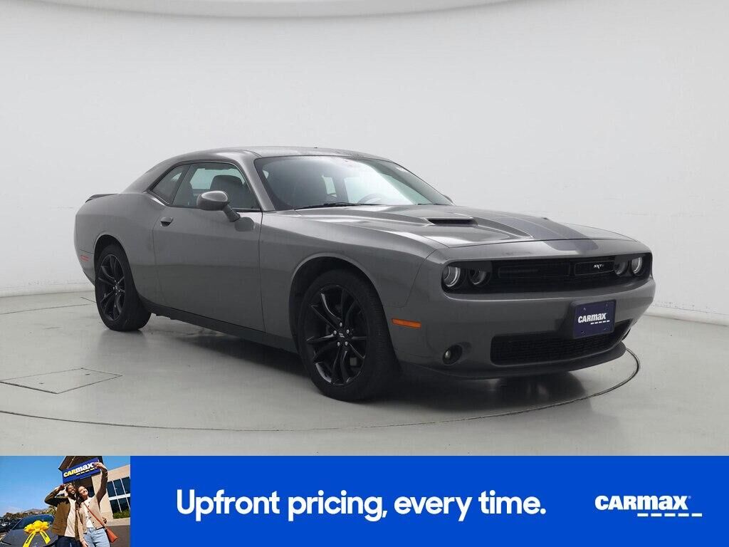 2018 DODGE Challenger
