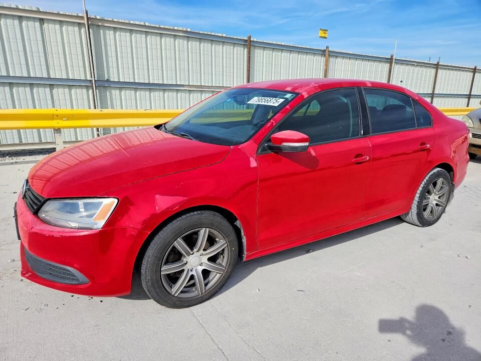 2011 VOLKSWAGEN Jetta