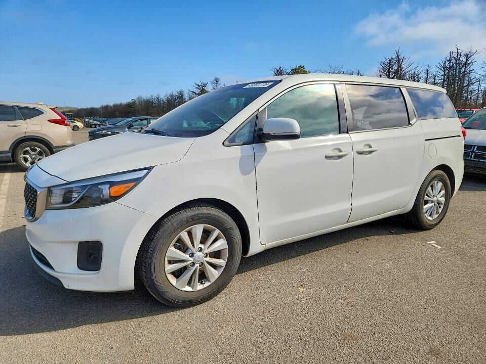 2017 KIA Sedona