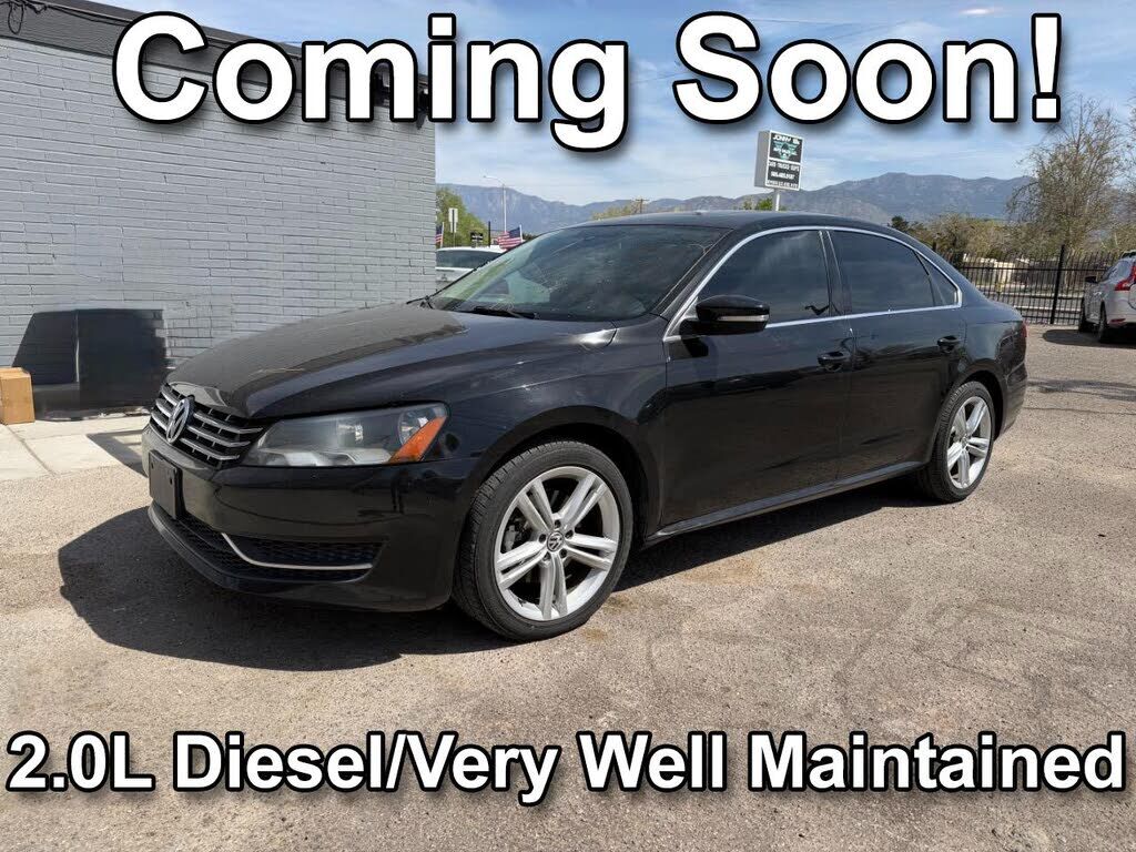 2014 VOLKSWAGEN Passat