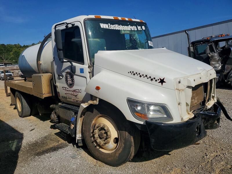 2020 HINO Conventional Type Truck