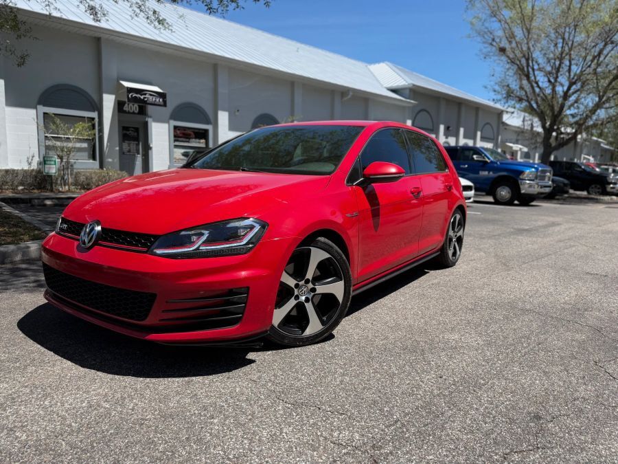 2016 VOLKSWAGEN Golf GTI