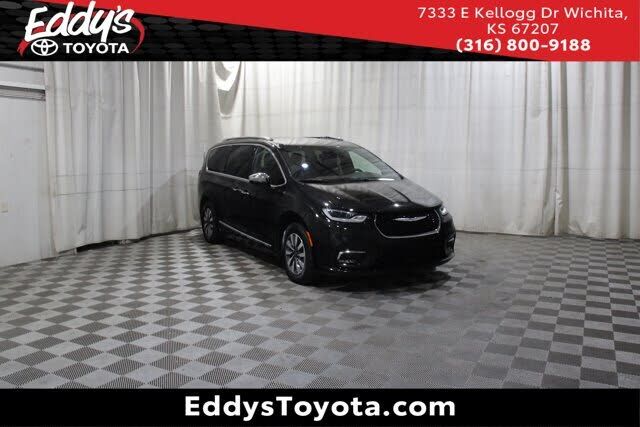 2021 CHRYSLER Pacifica