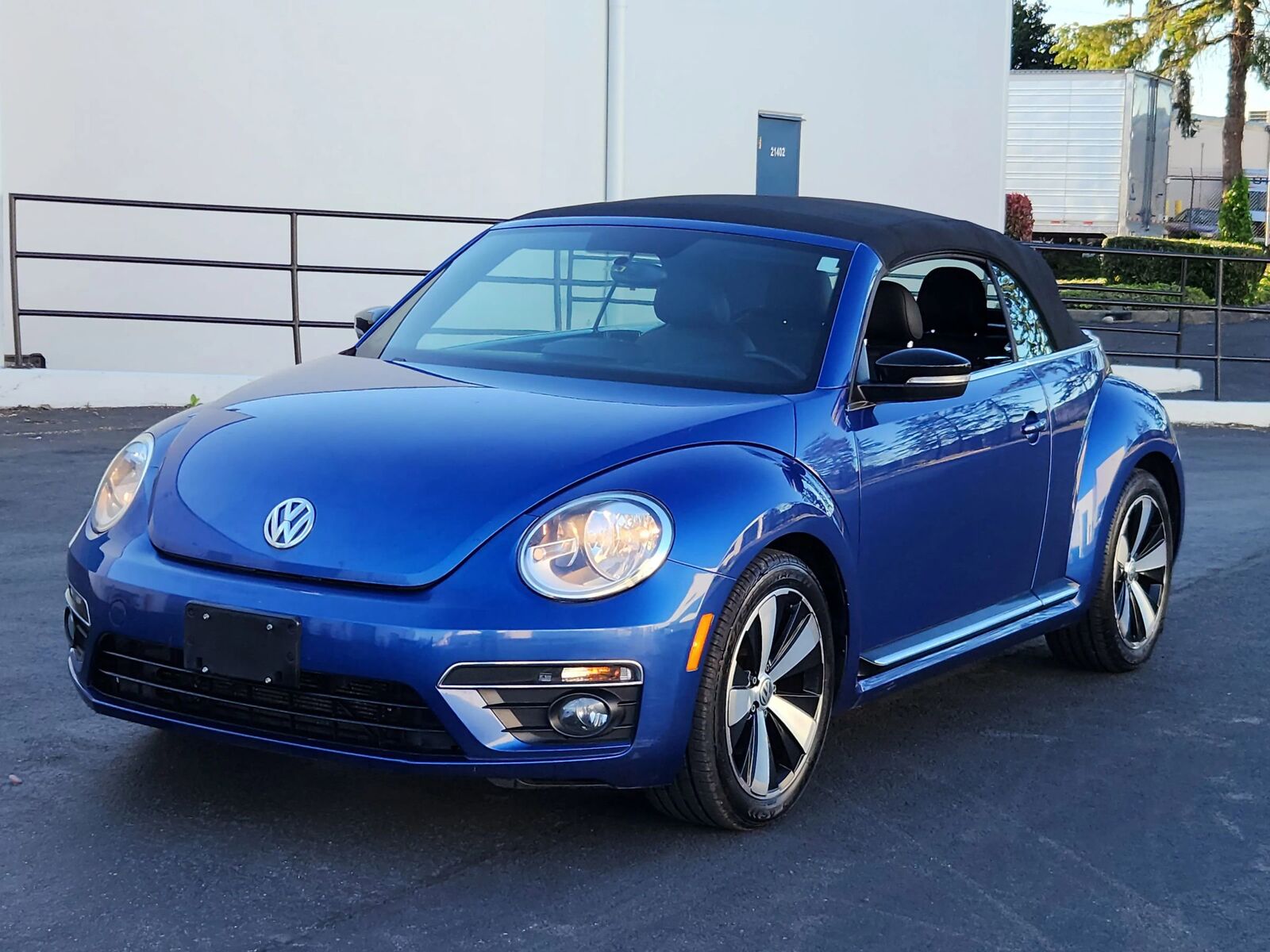 2013 VOLKSWAGEN Beetle