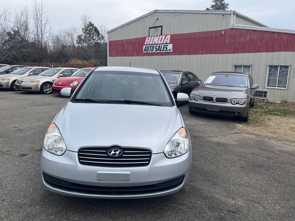 2011 HYUNDAI Accent