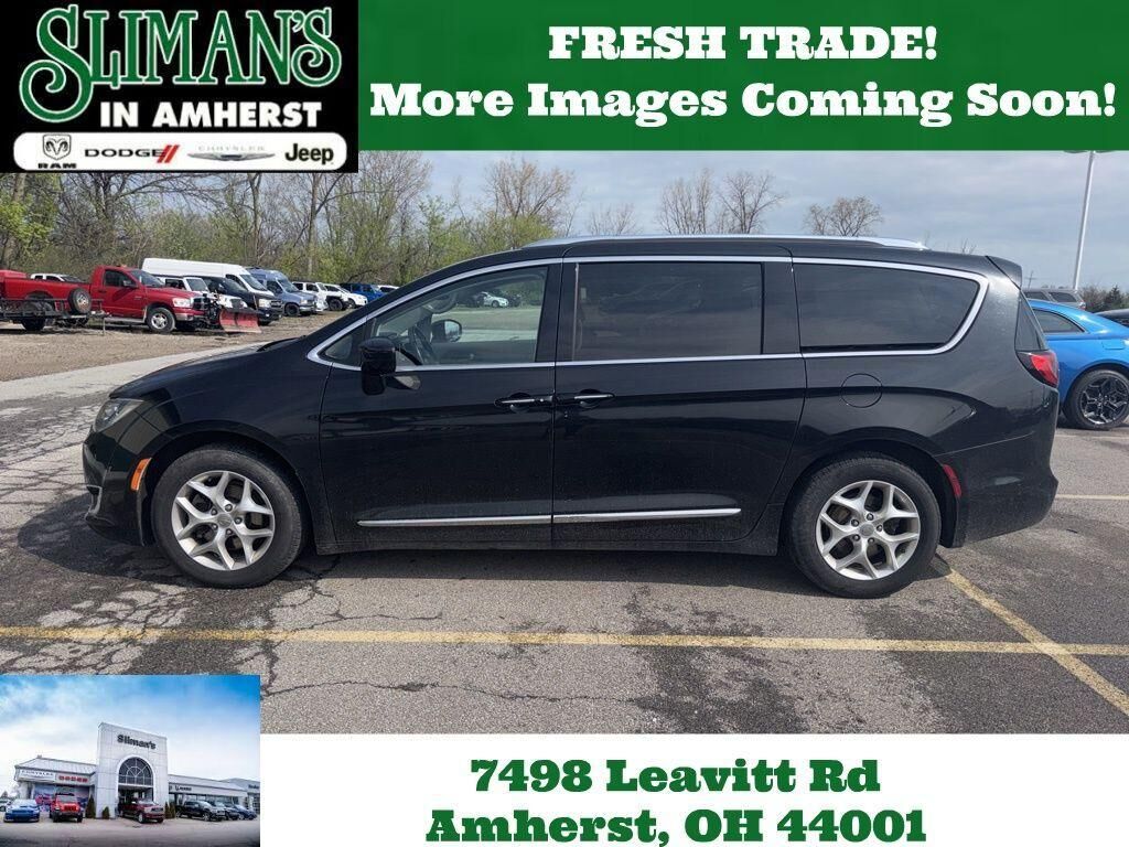 2017 CHRYSLER Pacifica