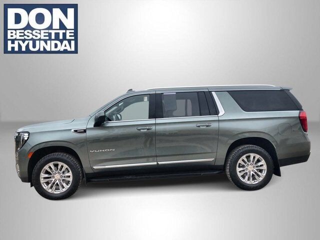 2023 GMC Yukon XL
