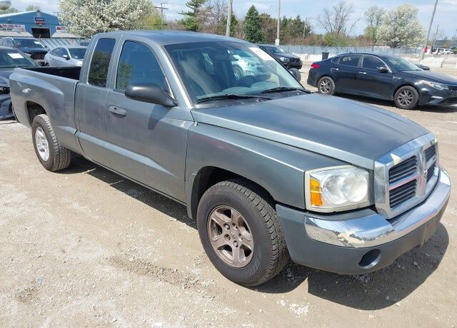 2006 DODGE Dakota