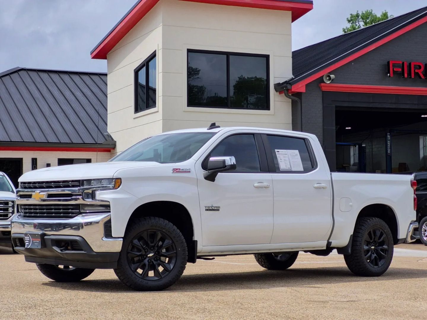 2021 CHEVROLET Silverado