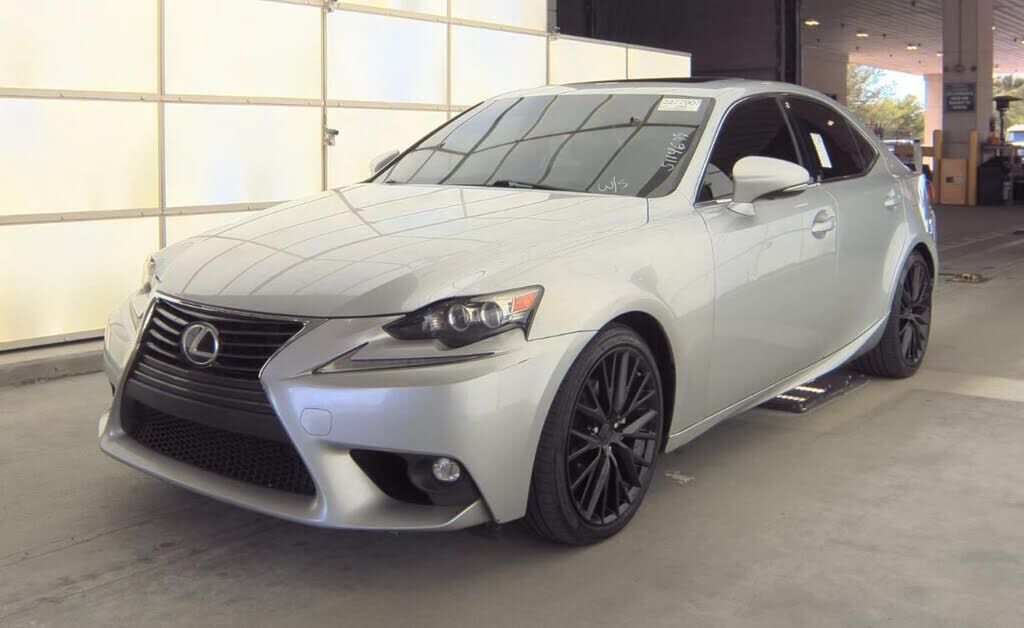 2015 LEXUS IS