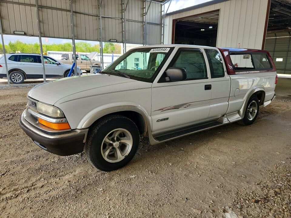 2001 CHEVROLET S-10 Pickup