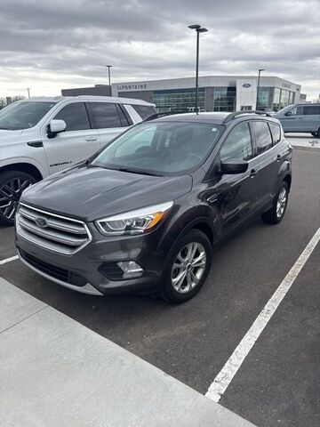2017 FORD Escape