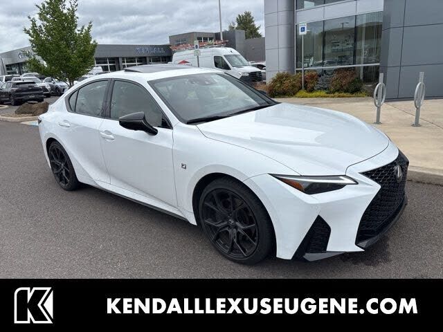 2025 LEXUS IS