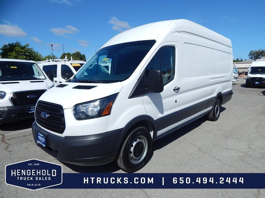 2017 FORD Transit