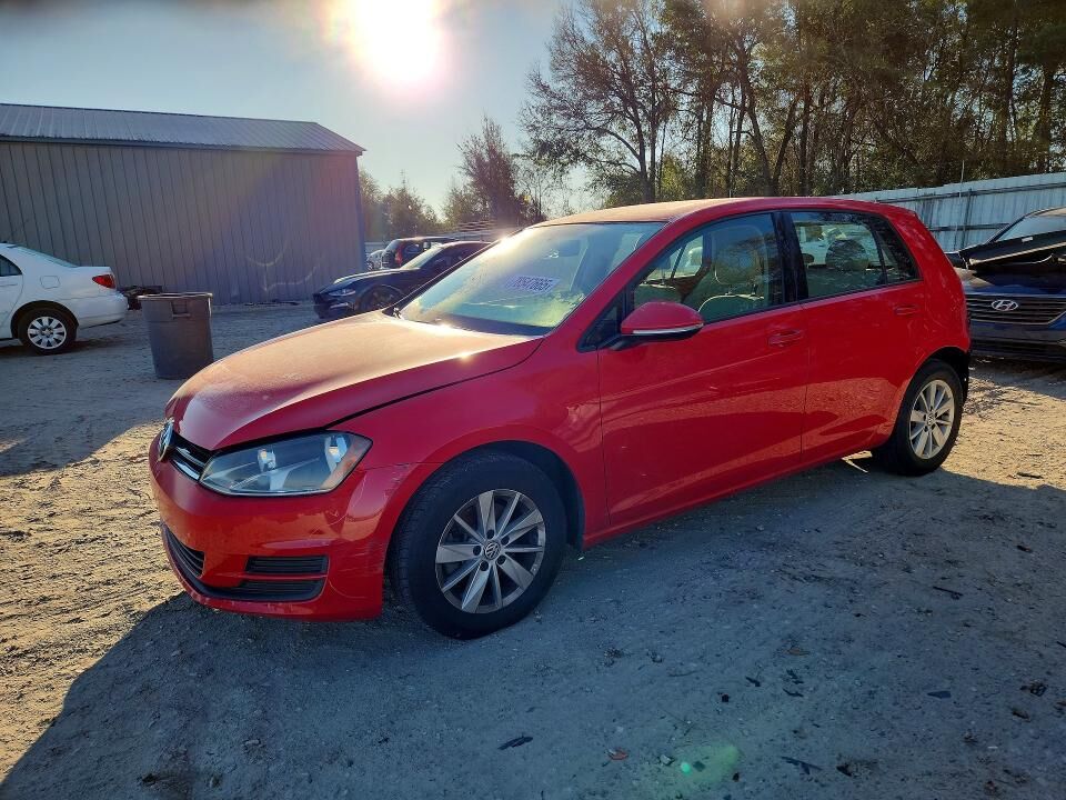 2016 VOLKSWAGEN Golf