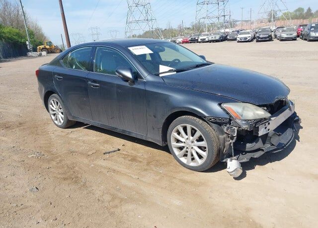 2009 LEXUS IS
