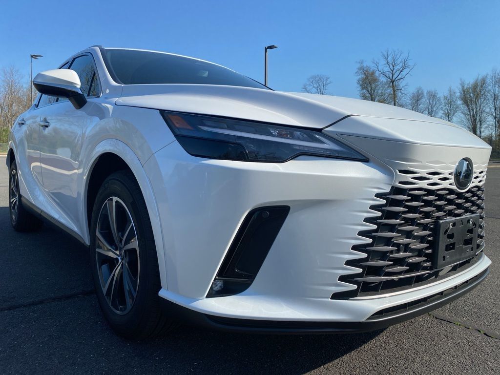 2025 LEXUS RX