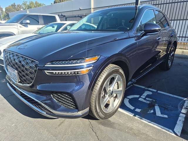 2026 GENESIS GV70
