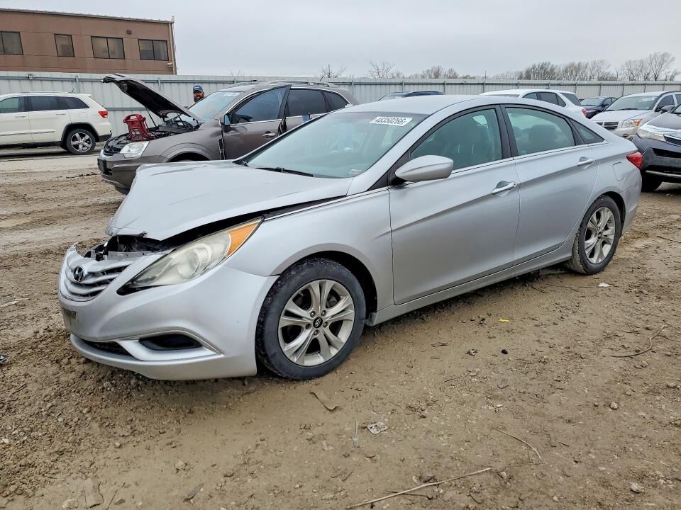 2011 HYUNDAI Sonata