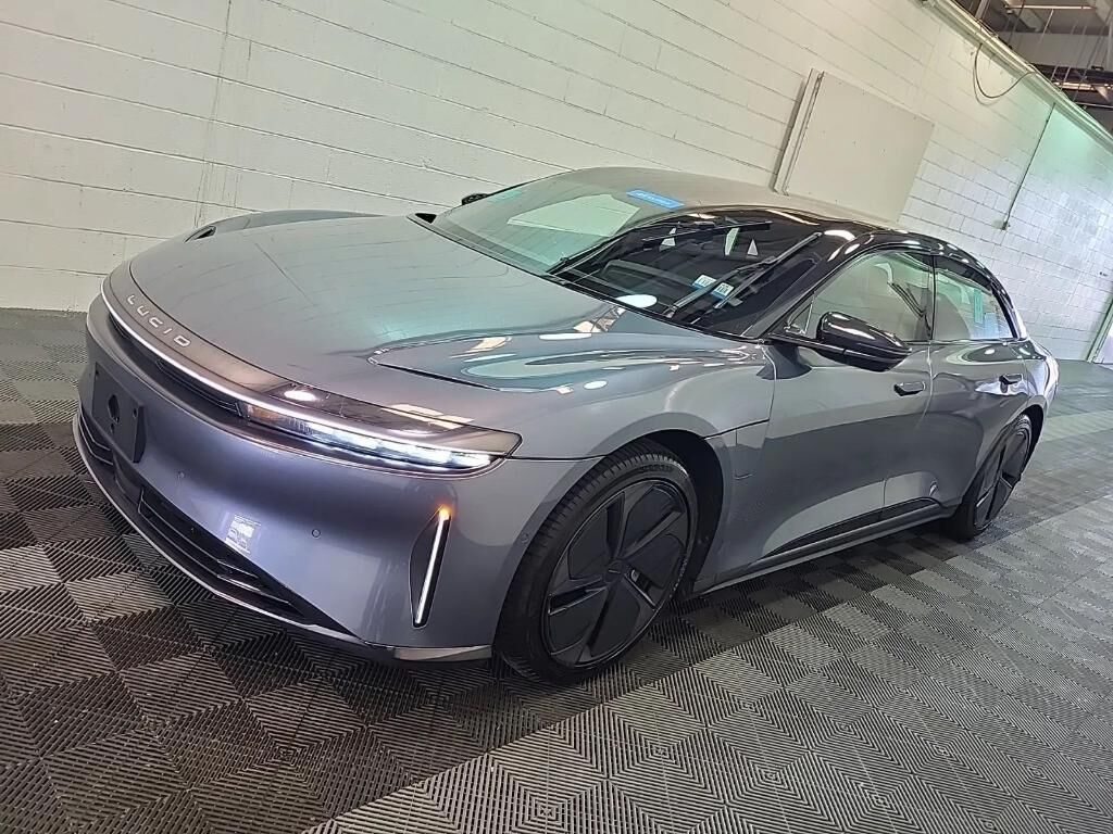 2024 LUCID Air