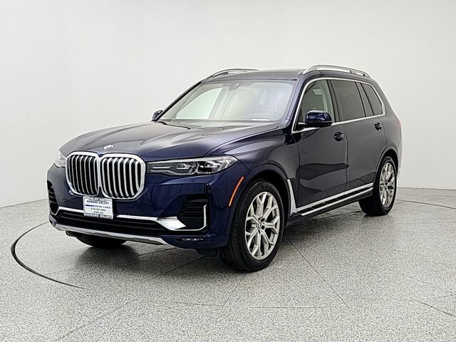 2022 BMW X7