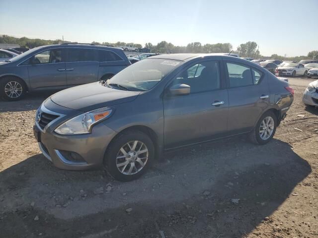 2018 NISSAN Versa
