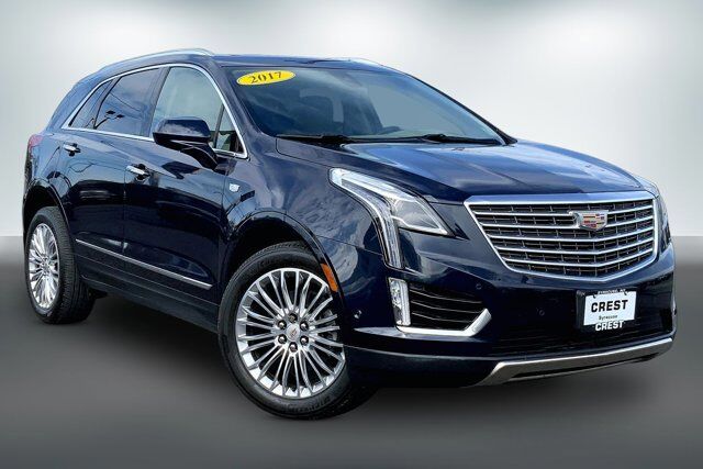 2017 CADILLAC XT5