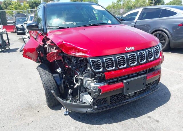 2025 JEEP Compass