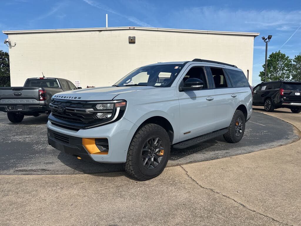 2025 FORD Expedition