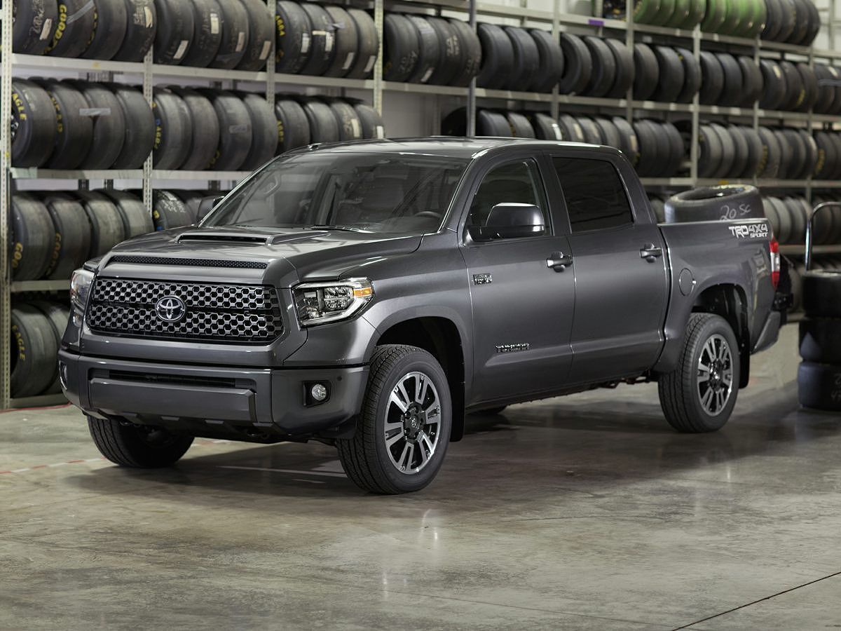 2018 TOYOTA Tundra