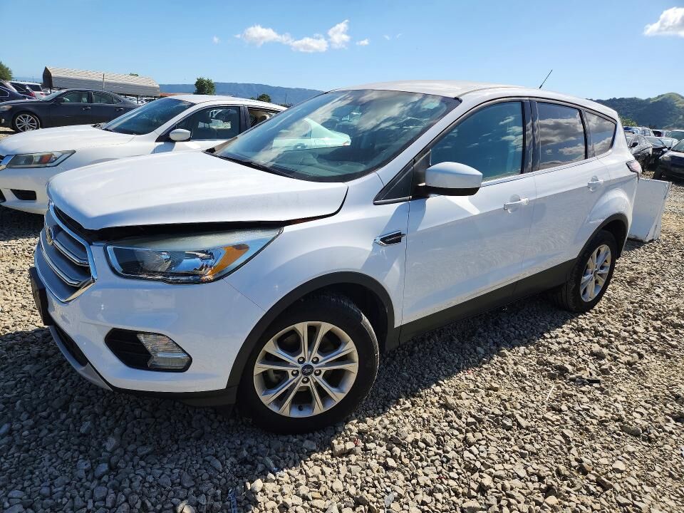 2017 FORD Escape