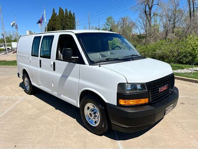 2018 GMC Savana