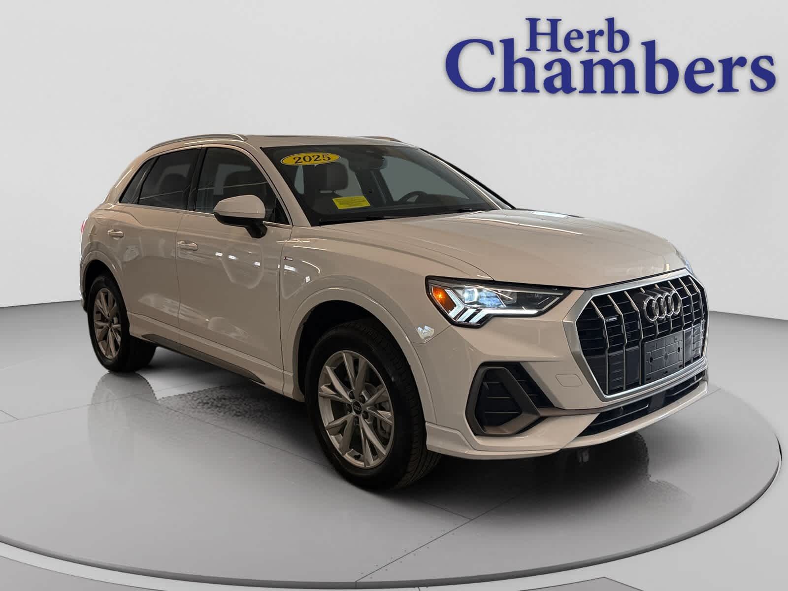 2025 AUDI Q3