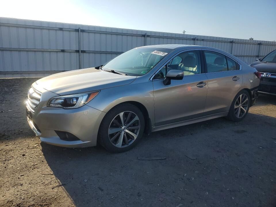 2016 SUBARU Legacy