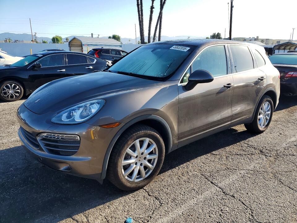 2012 PORSCHE Cayenne