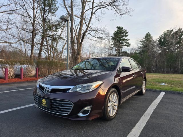 2013 TOYOTA Avalon