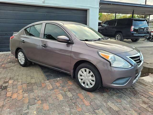 2018 NISSAN Versa