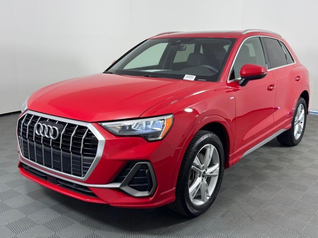 2021 AUDI Q3