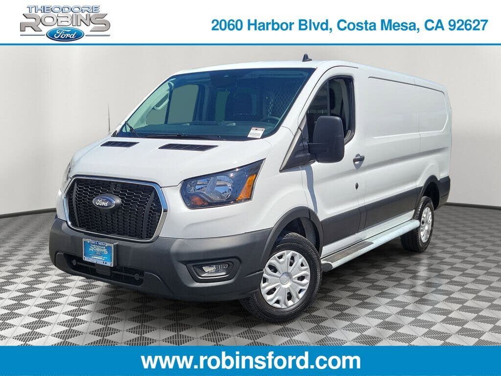 2024 FORD Transit