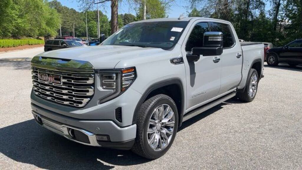 2024 GMC Sierra