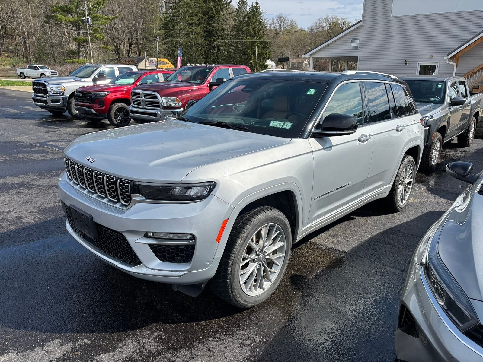 2022 JEEP Grand Cherokee