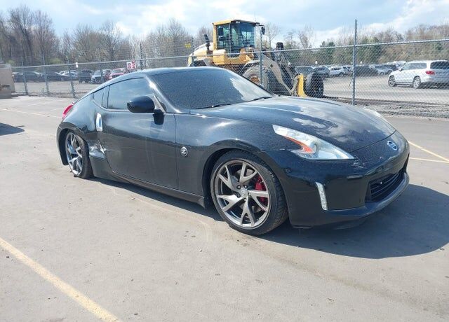 2013 NISSAN 370Z